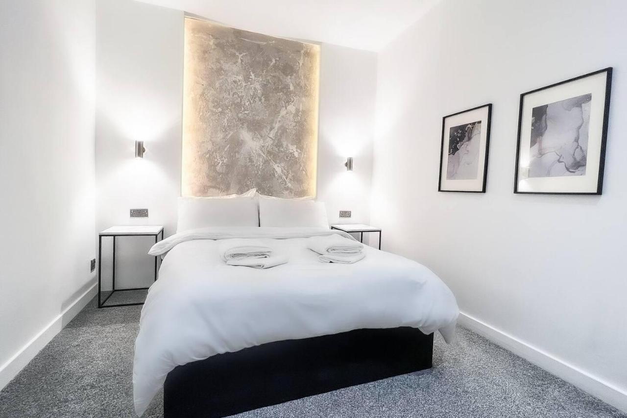 Stunning Luxury Apartment Near Motherwell Wishaw  Exterior photo